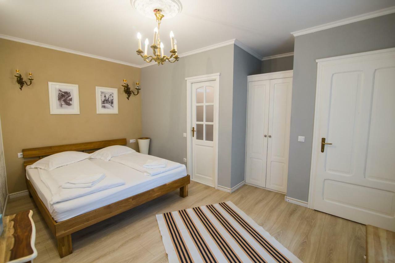Vila Sibiu Esterno foto